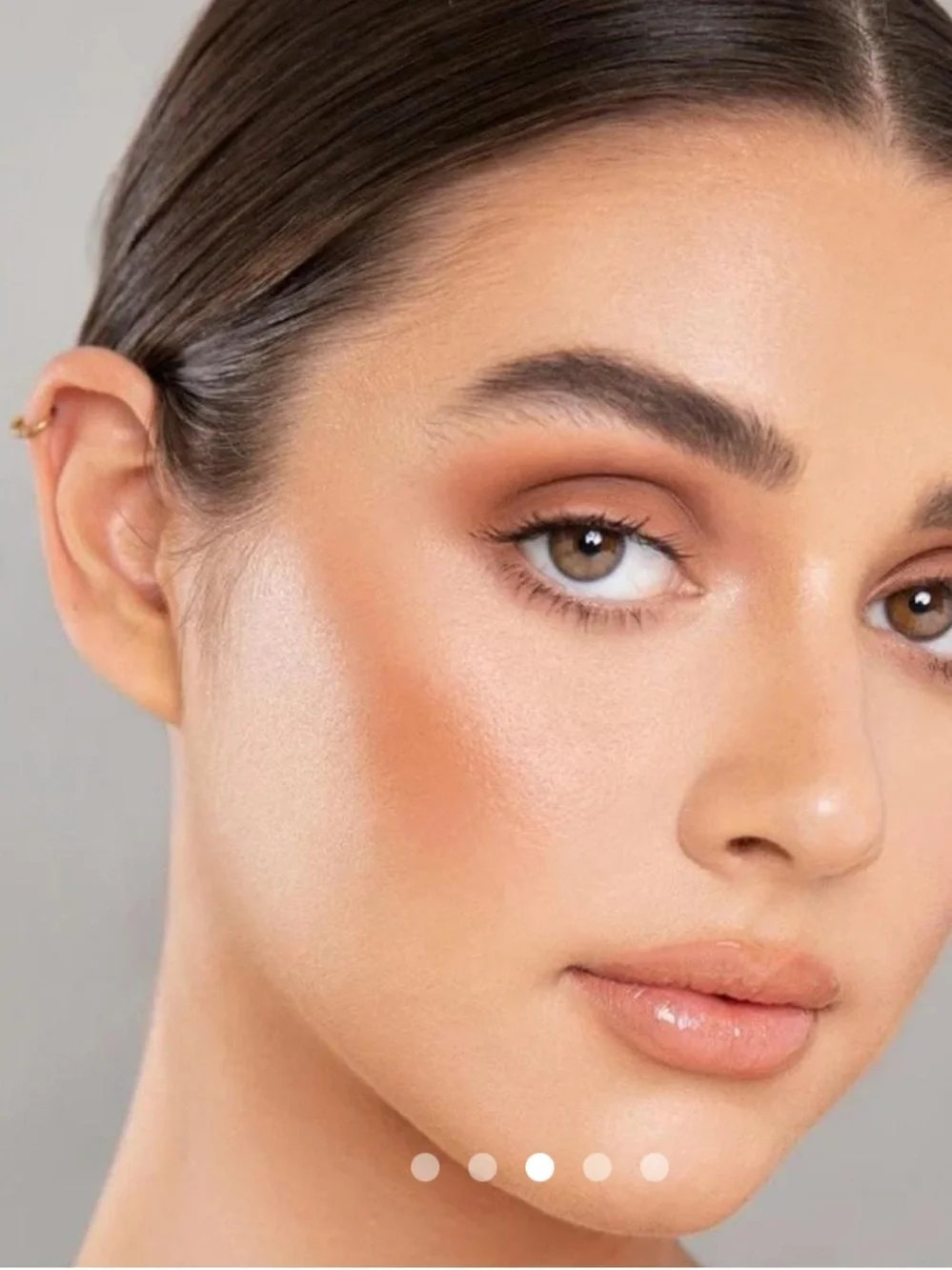 Mellow Lip Gloss - Rose Gold Hydrating Shine